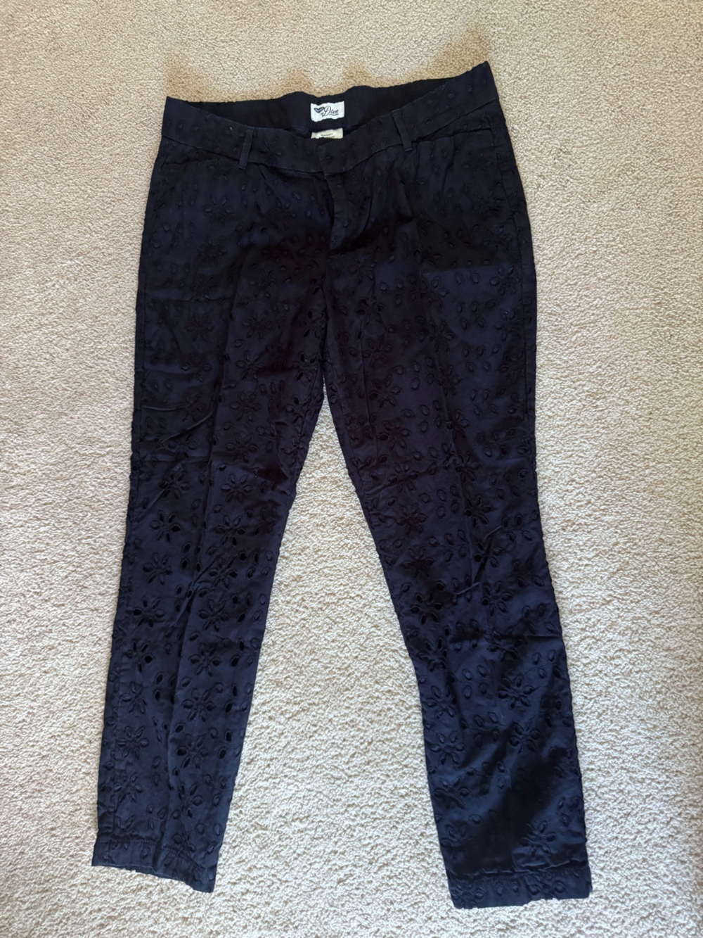 Old Navy Black Floral Eyelet Cropped Jeans